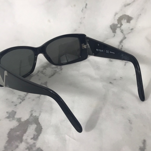 Vogue glasses black silver frames only prescriptio - Picture 3 of 4